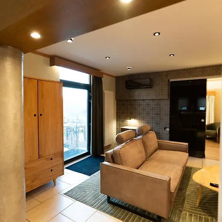 Les Pantoufles Dans Le Pre