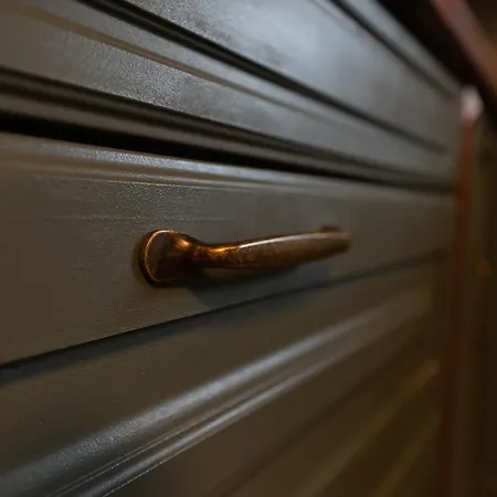 Les Pantoufles Dans Le Pre Appartement *