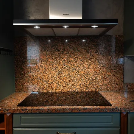 Les Pantoufles Dans Le Pre *