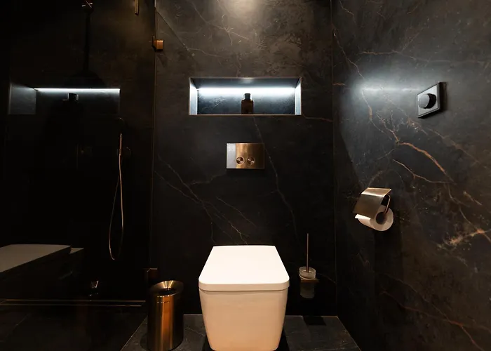 Les Pantoufles Dans Le Pré Eppeldorf