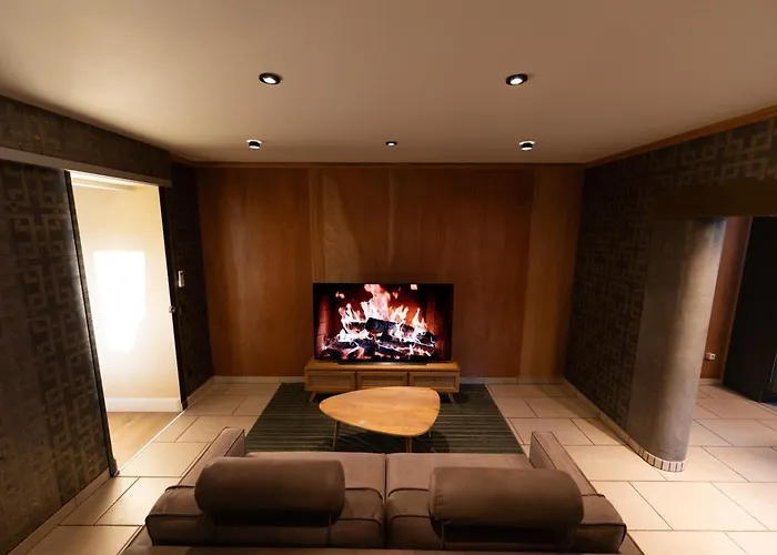 Les Pantoufles Dans Le Pré